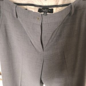 Dress pants/trousers, wool 87%,size 8, Talbots